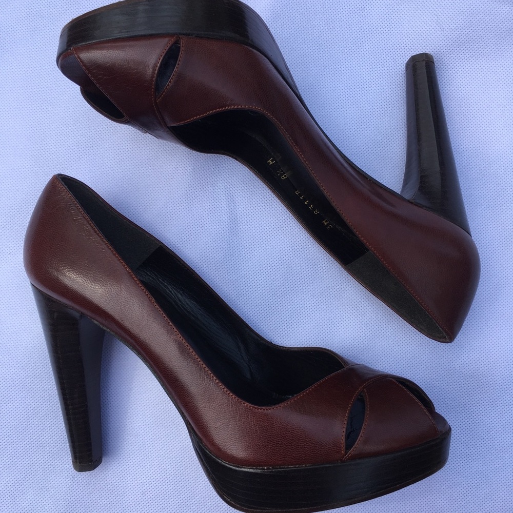 Stuart Weitzman Brown Peep Toe Heels size 8.5